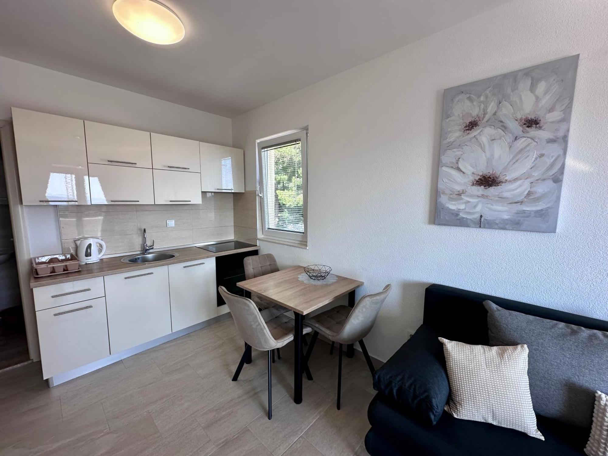 Apartmani Josipa Baska Voda Exterior photo